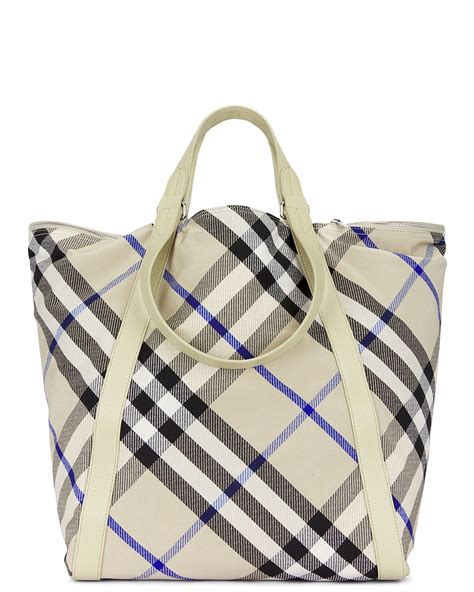 zaumzeugtasche burberry|burberry lichen tote.